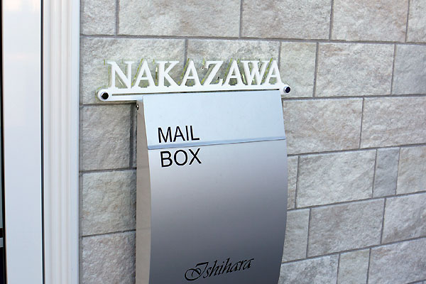 アクリル表札比較 アクリル表札比較